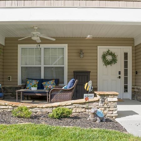 Luxe Quiet Townhouse W/Parking/Pool/By Dollywood Villa Pigeon Forge Eksteriør billede