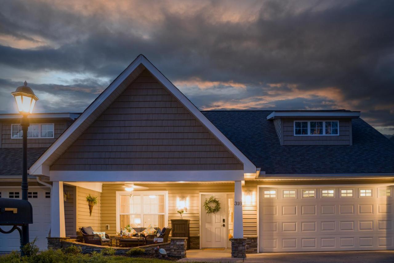 Luxe Quiet Townhouse W/Parking/Pool/By Dollywood Villa Pigeon Forge Eksteriør billede