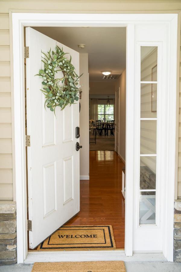 Luxe Quiet Townhouse W/Parking/Pool/By Dollywood Villa Pigeon Forge Eksteriør billede